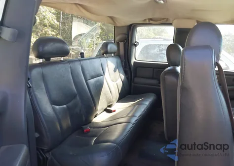 2004 GMC Sierra 2500Hd Work Truck из США, поврежденный, VIN 1GTHK29264E252101